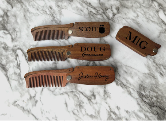
                
                    Load image into Gallery viewer, Engraved Beard Comb
                
            