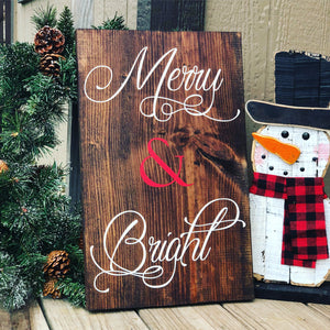 Merry and Bright Pine wood Sign - Knot and Nest Designs