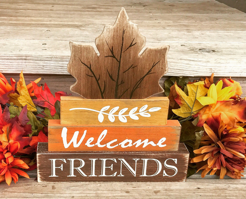 Welcome Friends Rustic Wooden Decor
